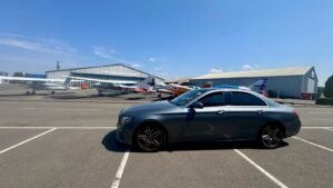 Executive Vehicles skyline airport trnafers