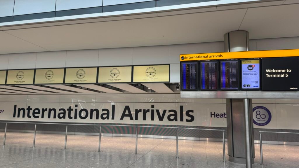 Luxury Heathrow Airport chauffeur transfer